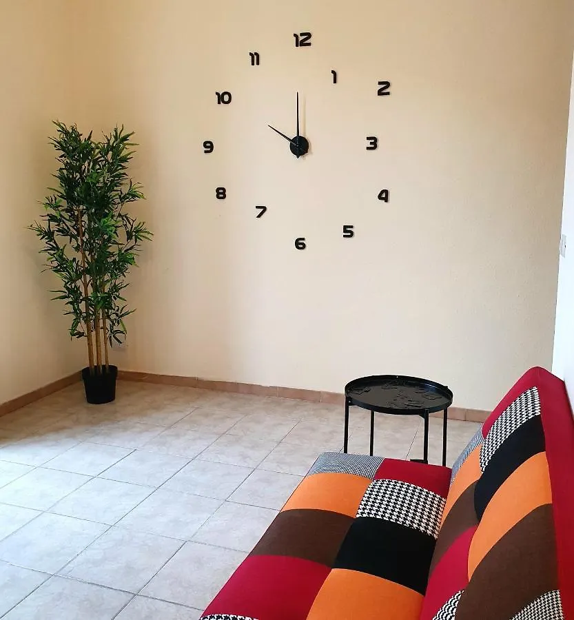 Appartamento Casa della Lettera Aeroporto di Catania Fontana Rossa Italia